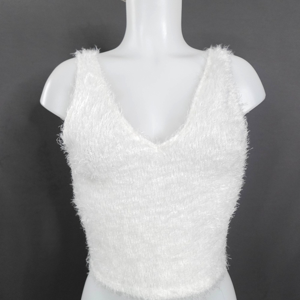 Garage Womens Top Large White Eyelash Knit Soft Cozy Tank Indie Artsy Feminine